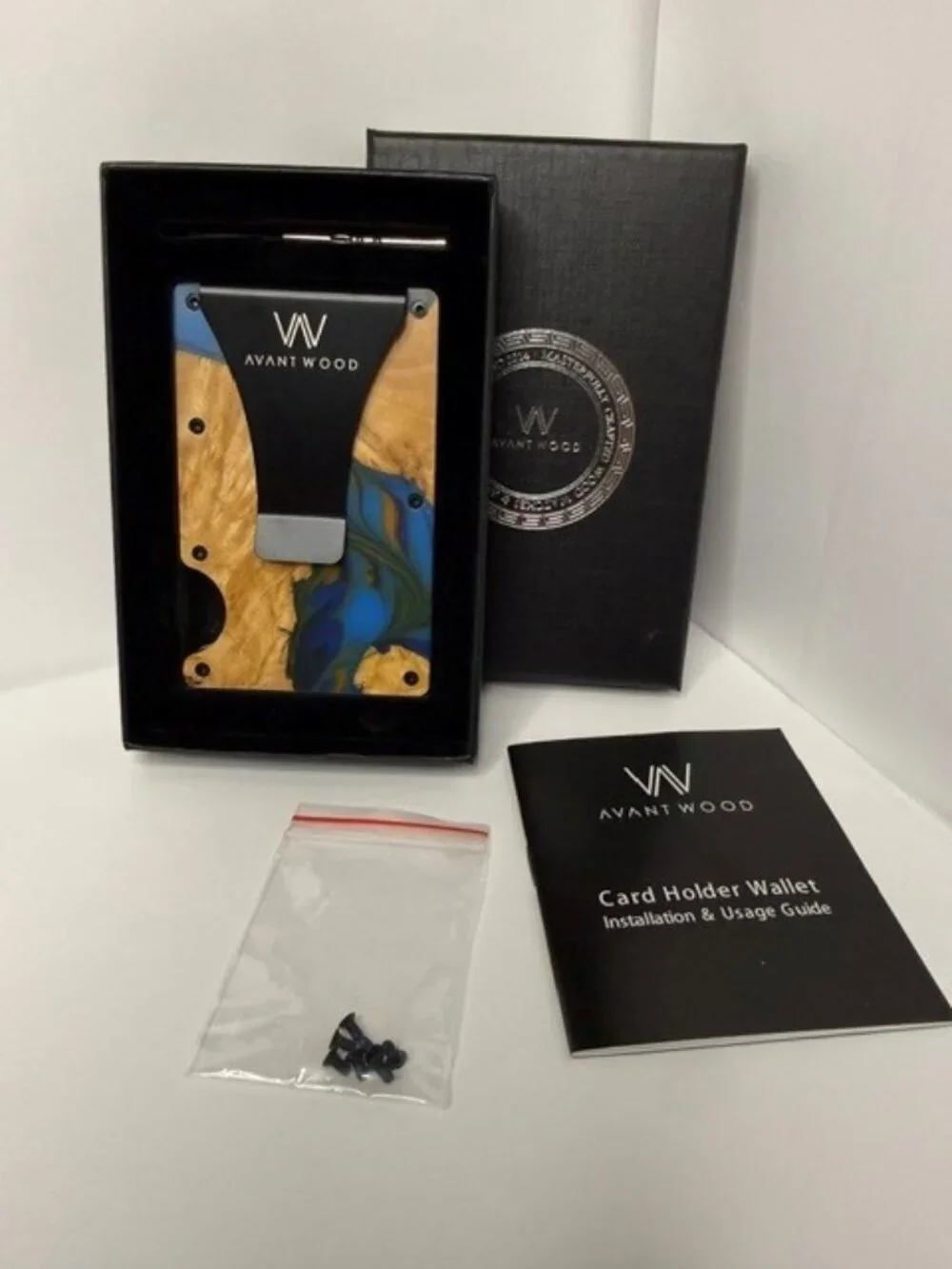 AvantWood - BURL WOOD & LIGHT BLUE & GREEN RESIN - CARD HOLDER